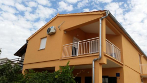 Apartmani Karlo
